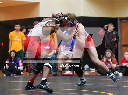 Thumbnail 1 in IHSAA Sectional 25. Avon (Morning Matches) photogallery.
