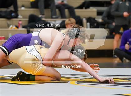Thumbnail 3 in IHSAA Sectional 25. Avon (Morning Matches) photogallery.