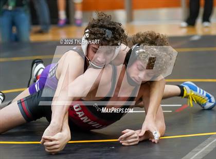 Thumbnail 2 in IHSAA Sectional 25. Avon (Morning Matches) photogallery.