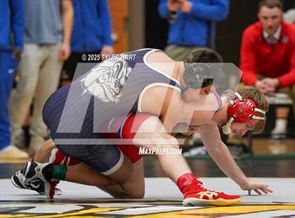 Thumbnail 1 in IHSAA Sectional 25. Avon (Morning Matches) photogallery.