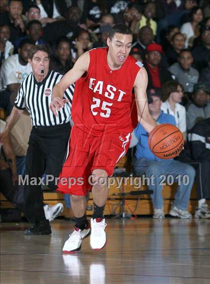 Thumbnail 2 in Montbello vs. Denver East photogallery.