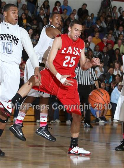 Thumbnail 2 in Montbello vs. Denver East photogallery.