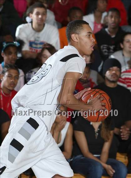 Thumbnail 2 in Montbello vs. Denver East photogallery.