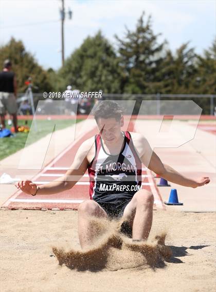 Thumbnail 1 in Strasburg Regional Meet photogallery.