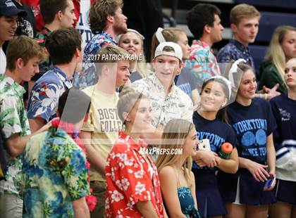 Thumbnail 3 in Hayfield @ Yorktown photogallery.