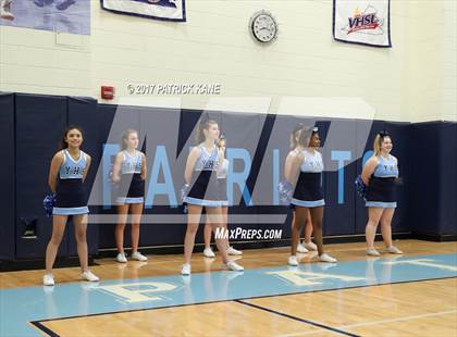 Thumbnail 1 in Hayfield @ Yorktown photogallery.