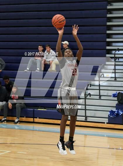 Thumbnail 2 in Hayfield @ Yorktown photogallery.