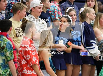 Thumbnail 1 in Hayfield @ Yorktown photogallery.