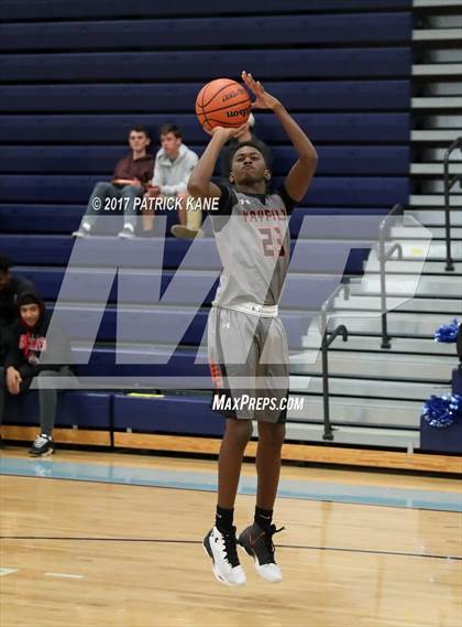 Thumbnail 1 in Hayfield @ Yorktown photogallery.