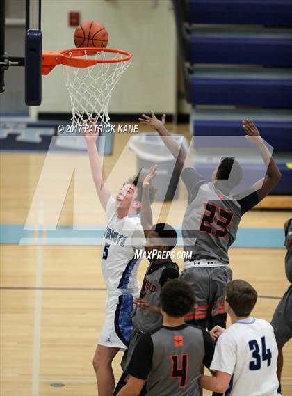Thumbnail 1 in Hayfield @ Yorktown photogallery.
