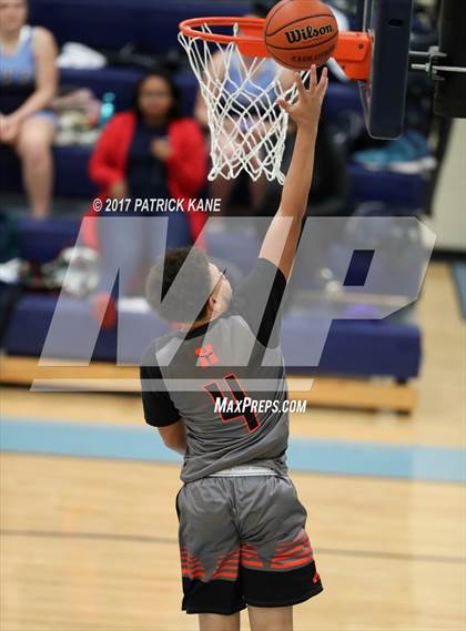 Thumbnail 3 in Hayfield @ Yorktown photogallery.