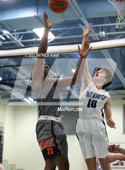 Thumbnail 2 in Hayfield @ Yorktown photogallery.