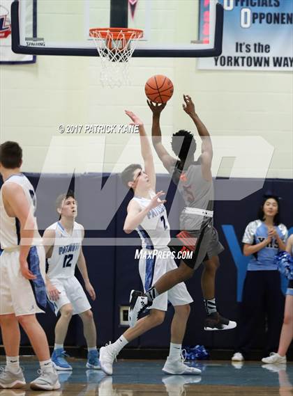 Thumbnail 3 in Hayfield @ Yorktown photogallery.