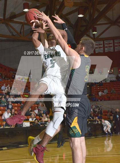 Thumbnail 1 in Elliot Christian vs. Argonaut (CIF SJS D5 Final) photogallery.