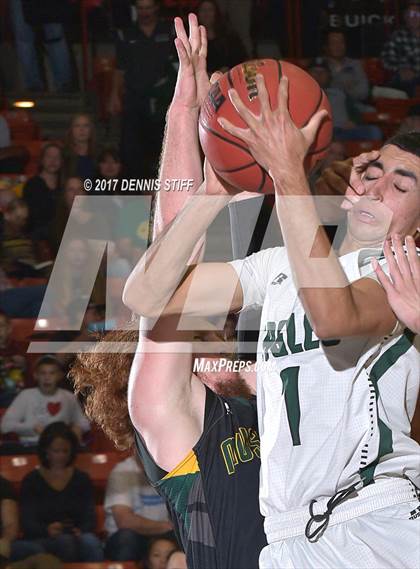 Thumbnail 2 in Elliot Christian vs. Argonaut (CIF SJS D5 Final) photogallery.