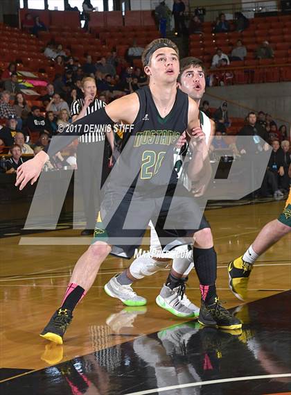 Thumbnail 2 in Elliot Christian vs. Argonaut (CIF SJS D5 Final) photogallery.