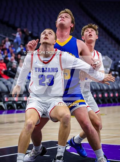 Thumbnail 1 in Hamilton vs. Durham (Golden 1 Center) photogallery.