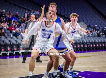 Thumbnail 2 in Hamilton vs. Durham (Golden 1 Center) photogallery.