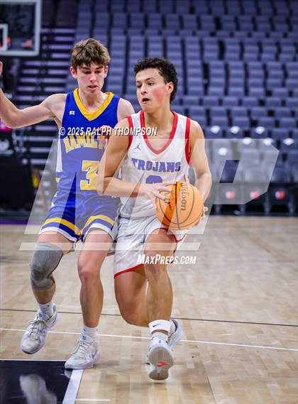 Thumbnail 1 in Hamilton vs. Durham (Golden 1 Center) photogallery.