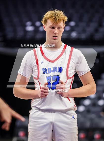 Thumbnail 2 in Hamilton vs. Durham (Golden 1 Center) photogallery.