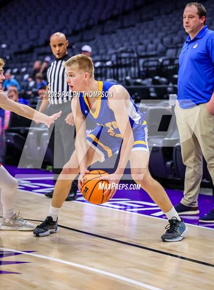 Thumbnail 1 in Hamilton vs. Durham (Golden 1 Center) photogallery.