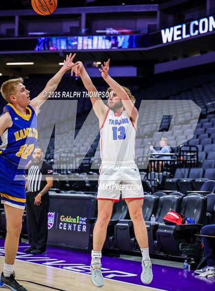 Thumbnail 1 in Hamilton vs. Durham (Golden 1 Center) photogallery.