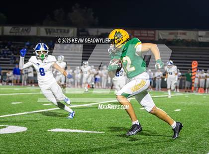 Thumbnail 3 in Pueblo Central @ Moorpark photogallery.