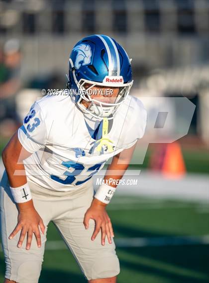 Thumbnail 2 in Pueblo Central @ Moorpark photogallery.