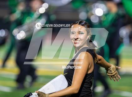 Thumbnail 1 in Pueblo Central @ Moorpark photogallery.