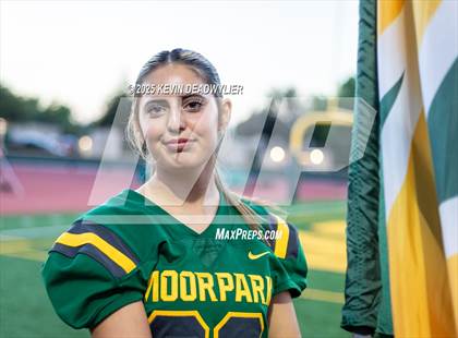 Thumbnail 3 in Pueblo Central @ Moorpark photogallery.