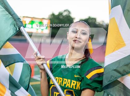 Thumbnail 2 in Pueblo Central @ Moorpark photogallery.