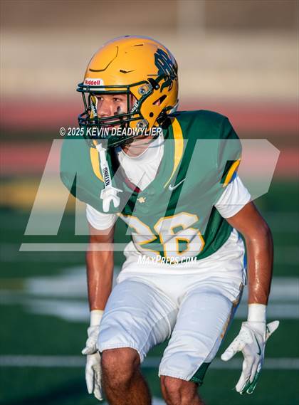 Thumbnail 2 in Pueblo Central @ Moorpark photogallery.