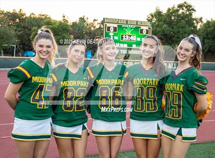 Thumbnail 3 in Pueblo Central @ Moorpark photogallery.