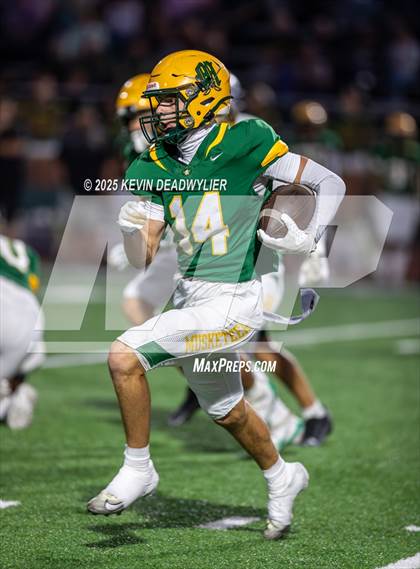 Thumbnail 2 in Pueblo Central @ Moorpark photogallery.