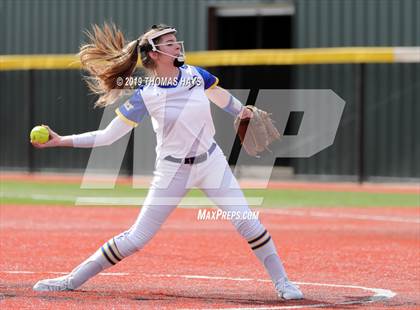 Thumbnail 1 in Keller Central vs Brock (Brock Tournament) photogallery.