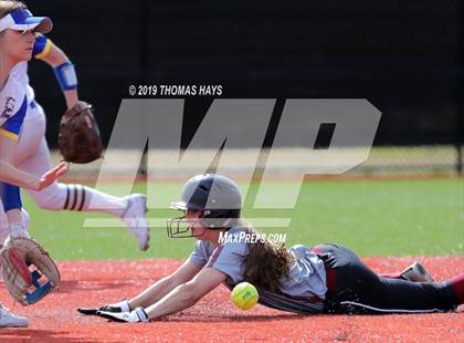 Thumbnail 3 in Keller Central vs Brock (Brock Tournament) photogallery.