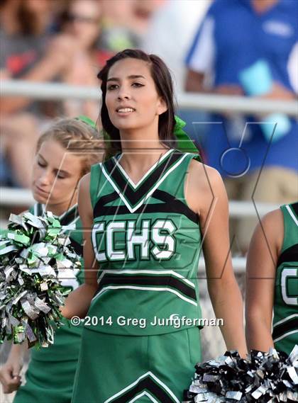 Thumbnail 3 in Churchill County vs. Cardinal Newman (Honor Bowl) photogallery.