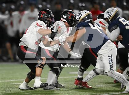 Thumbnail 3 in San Clemente @ St. John Bosco (CIF-SS D1 Playoff) photogallery.