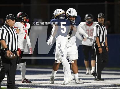 Thumbnail 3 in San Clemente @ St. John Bosco (CIF-SS D1 Playoff) photogallery.
