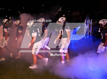 Thumbnail 3 in San Clemente @ St. John Bosco (CIF-SS D1 Playoff) photogallery.