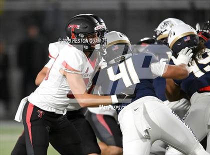 Thumbnail 2 in San Clemente @ St. John Bosco (CIF-SS D1 Playoff) photogallery.