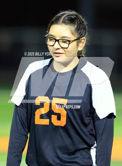 Thumbnail 3 in Grand Saline vs Brownsboro photogallery.