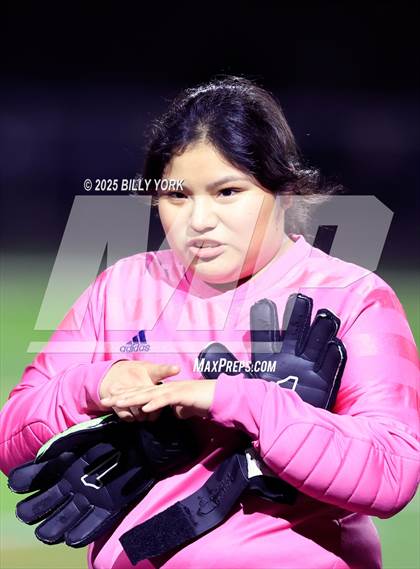 Thumbnail 1 in Grand Saline vs Brownsboro photogallery.
