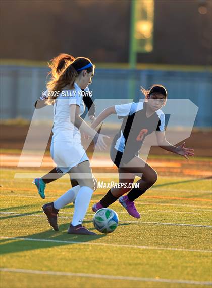 Thumbnail 1 in Grand Saline vs Brownsboro photogallery.