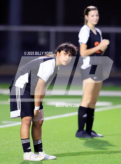 Thumbnail 2 in Grand Saline vs Brownsboro photogallery.