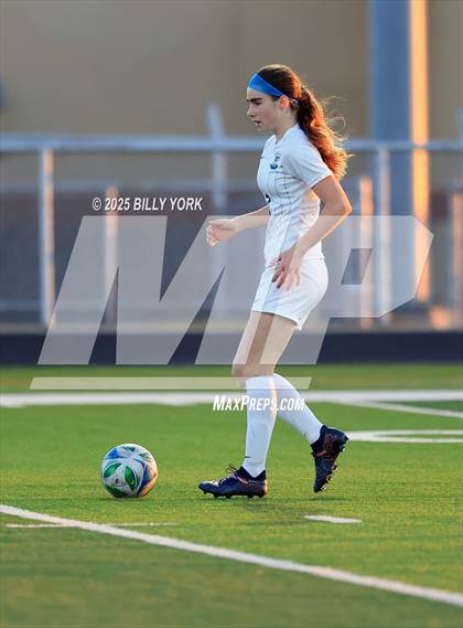Thumbnail 2 in Grand Saline vs Brownsboro photogallery.