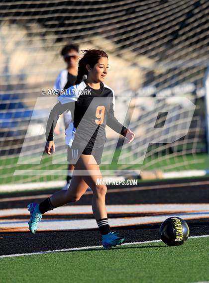 Thumbnail 2 in Grand Saline vs Brownsboro photogallery.