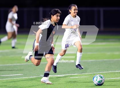 Thumbnail 3 in Grand Saline vs Brownsboro photogallery.