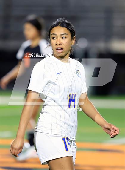 Thumbnail 3 in Grand Saline vs Brownsboro photogallery.
