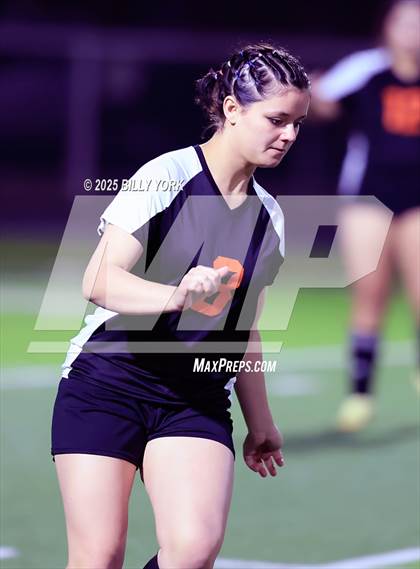 Thumbnail 3 in Grand Saline vs Brownsboro photogallery.